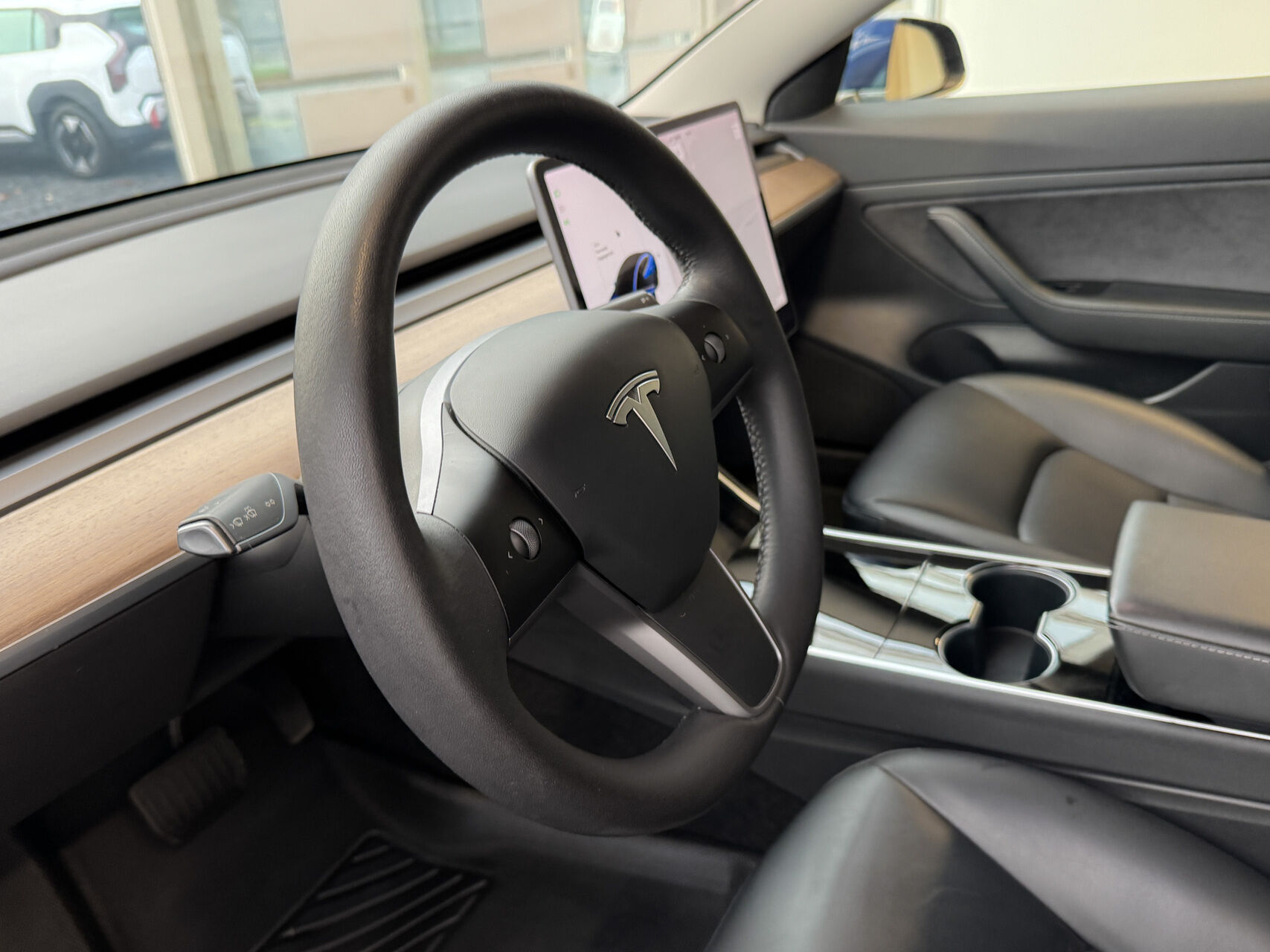 Billede af Tesla Model 3 EL Standard Range Plus 325HK Aut.