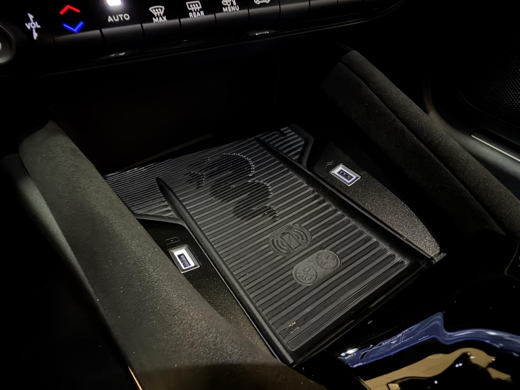 Billede af Alfa Romeo Junior EL Intensa 156HK 5d Aut.