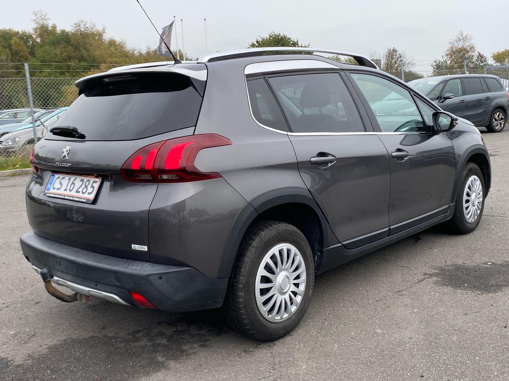 Billede af Peugeot 2008 1,6 BlueHDi Desire Sky 100HK