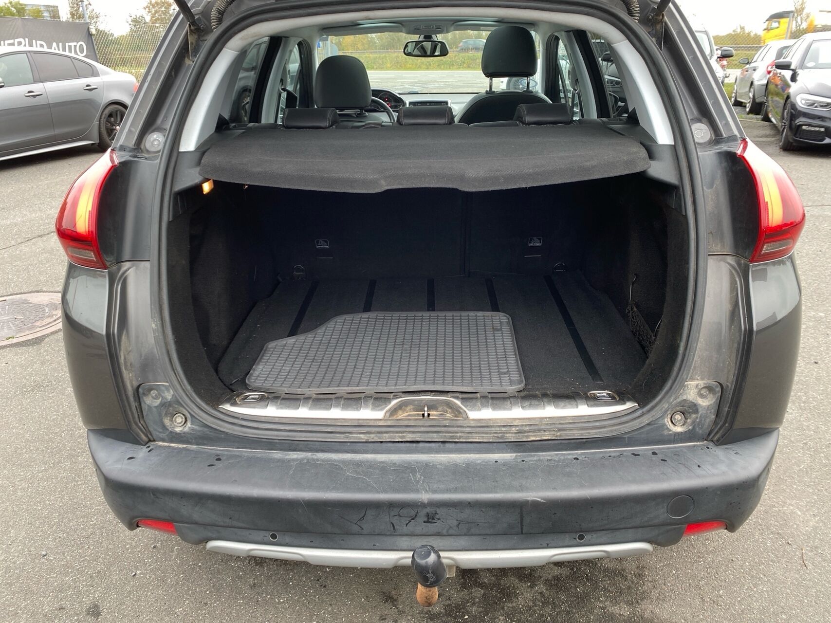 Billede af Peugeot 2008 1,6 BlueHDi Desire Sky 100HK