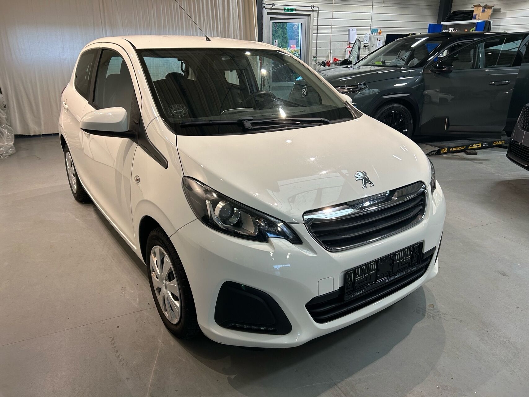 Billede af Peugeot 108 1,0 e-Vti More 69HK 5d