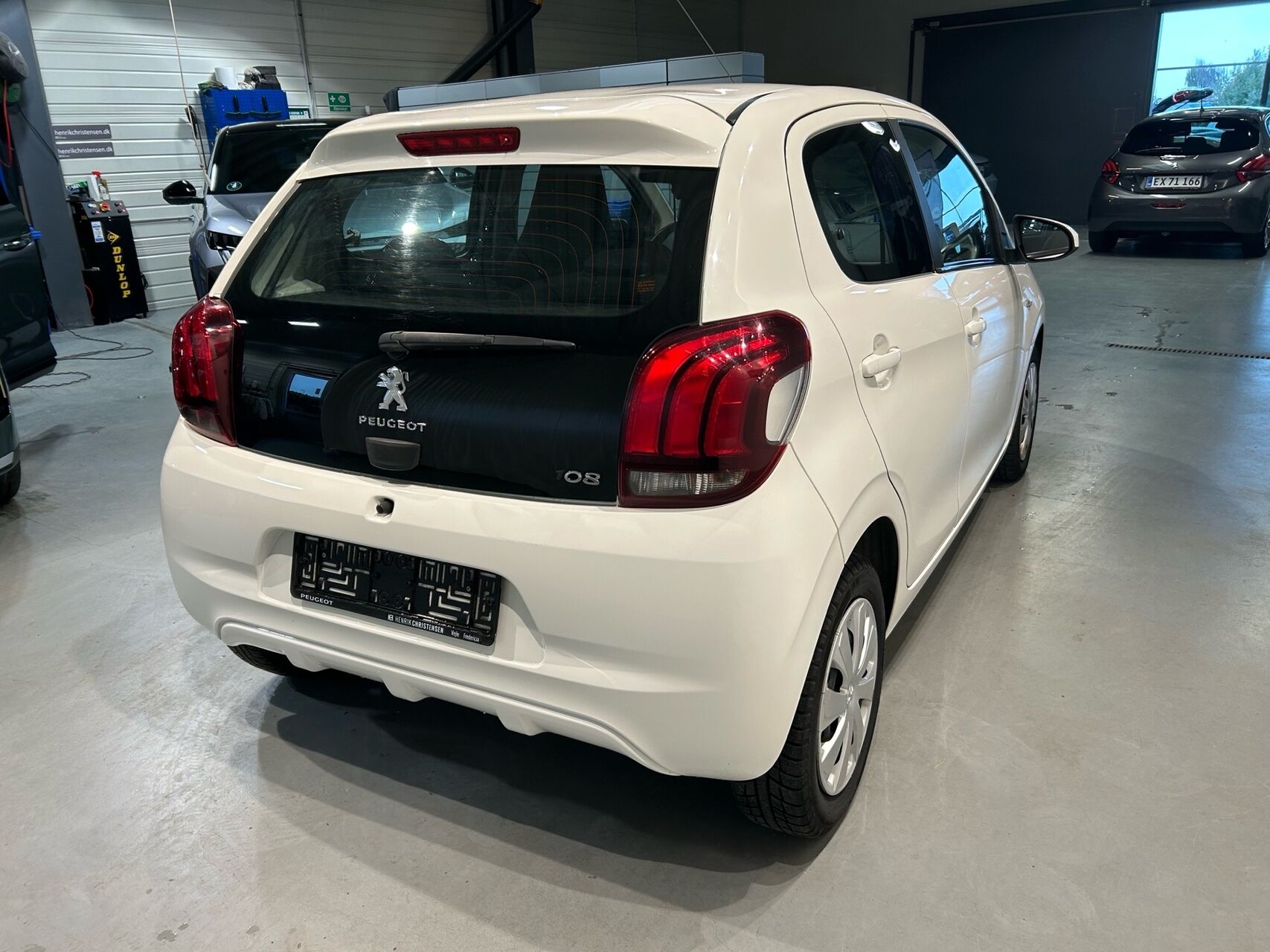 Billede af Peugeot 108 1,0 e-Vti More 69HK 5d