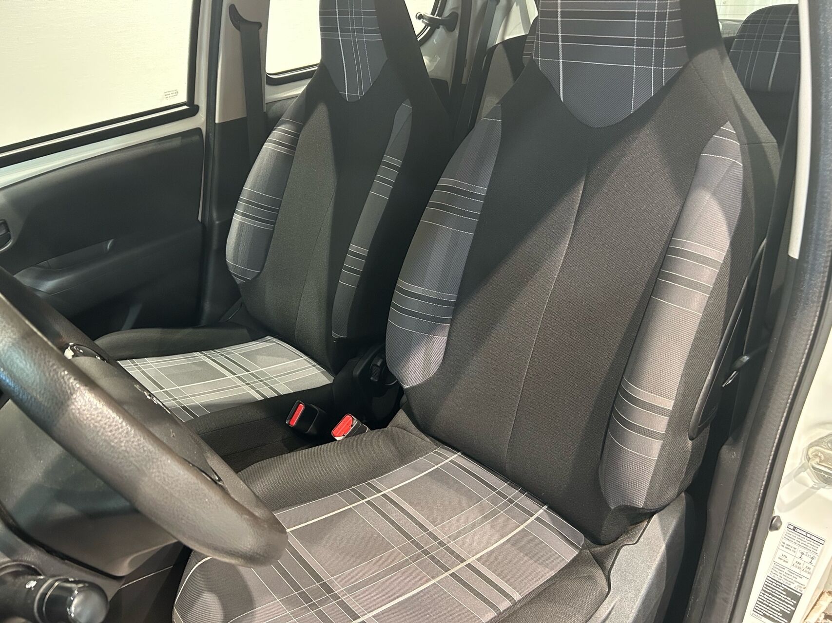 Billede af Peugeot 108 1,0 e-Vti More 69HK 5d