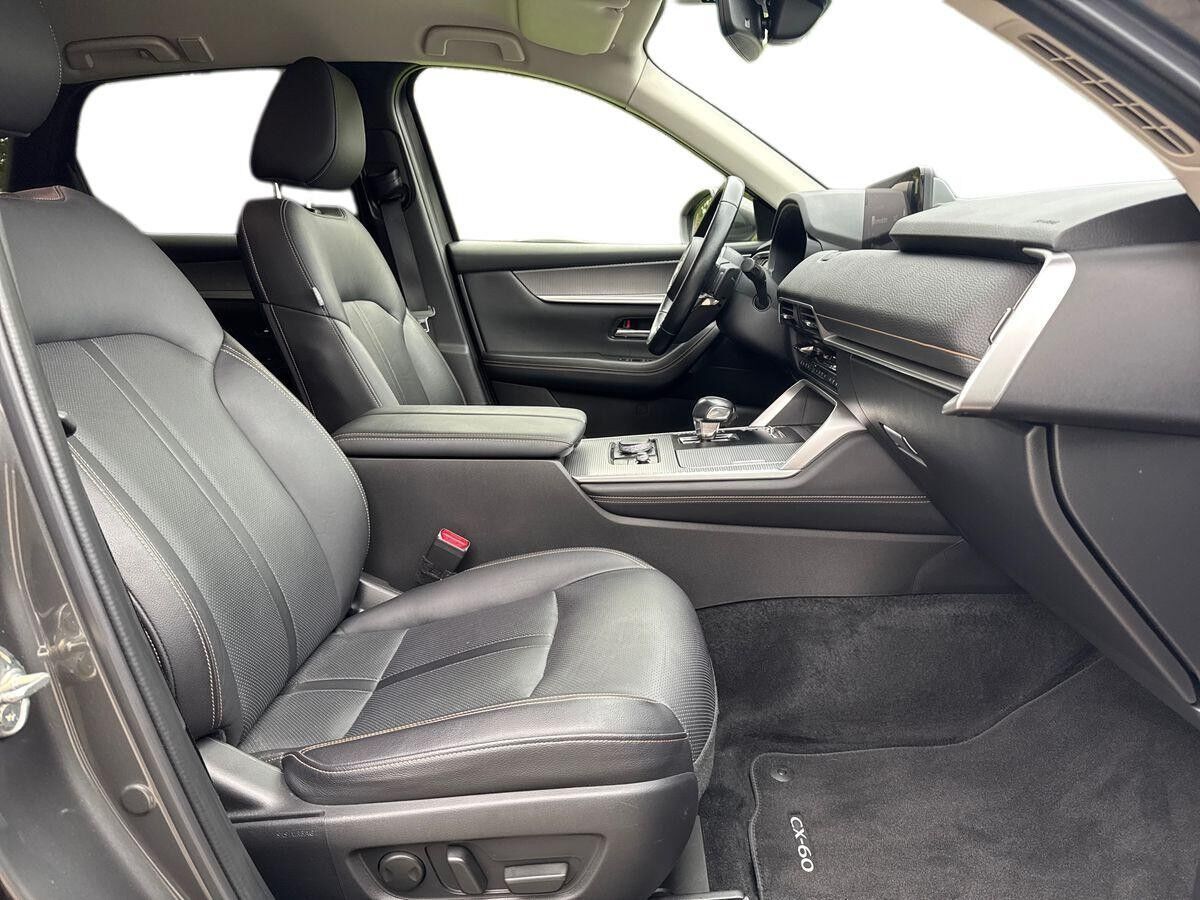 Billede af Mazda CX-60 2,5 e-Skyactiv  Plugin-hybrid Exclusive-Line AWD 327HK 5d 8g Aut.