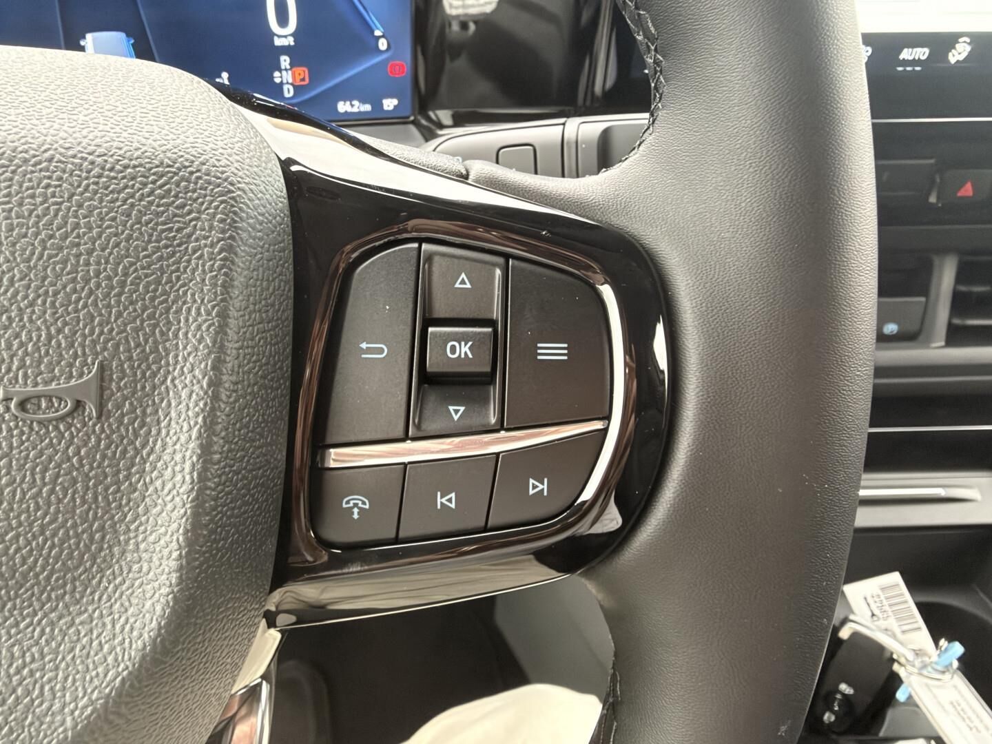 Billede af Ford E-Tourneo Custom 340 L1H1 EL Titanium X 218HK Aut.
