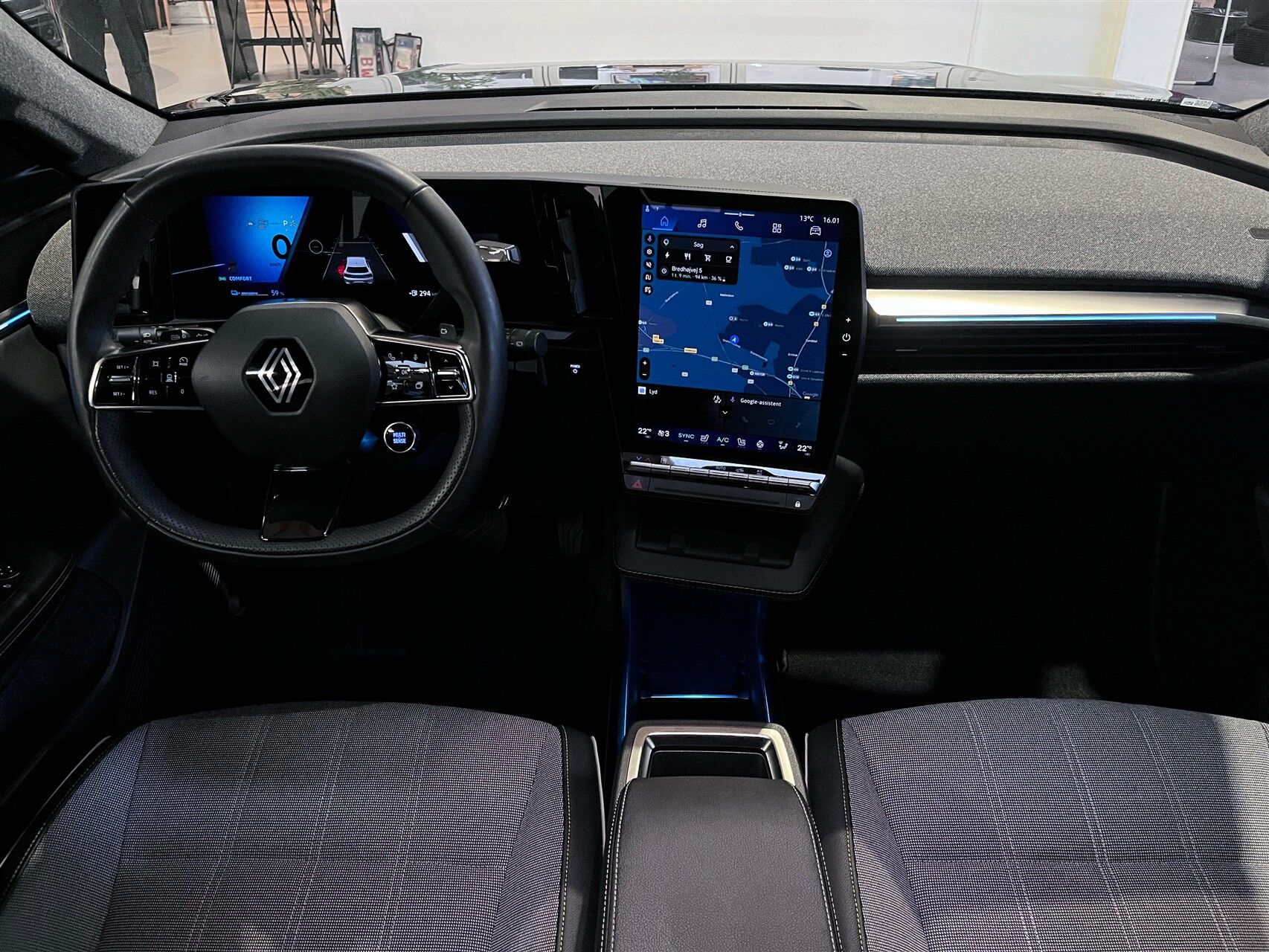 Billede af Renault Scénic E-TECH Techno 220HK Aut.