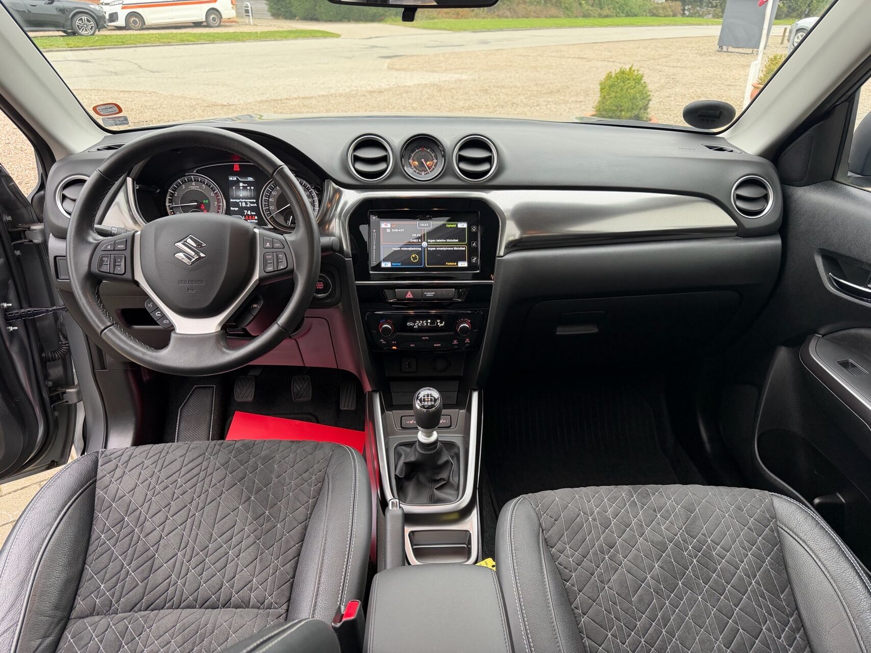 Billede af Suzuki Vitara 1,4 Boosterjet  Mild hybrid Adventure 129HK 5d 6g