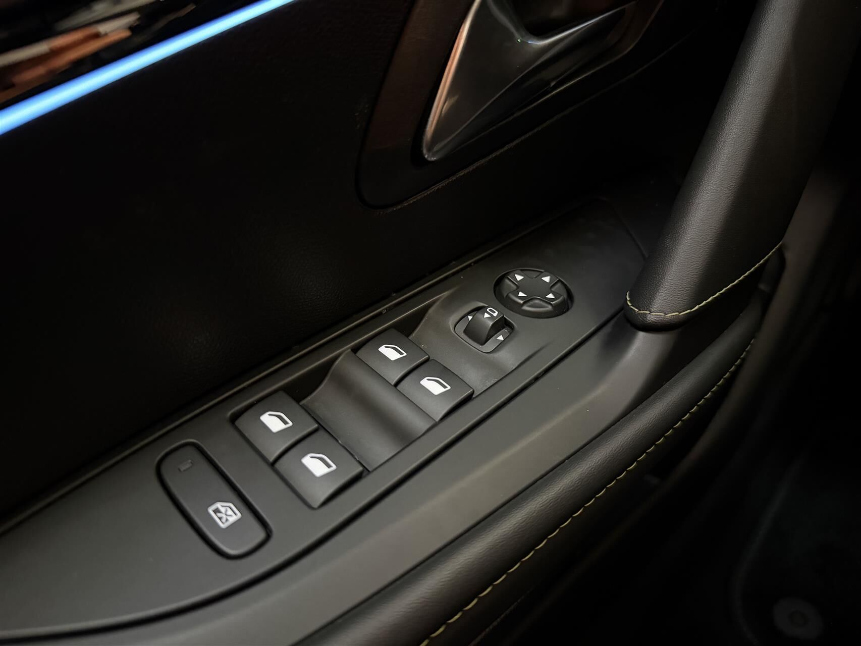 Billede af Peugeot e-208 EL GT 136HK 5d Aut.