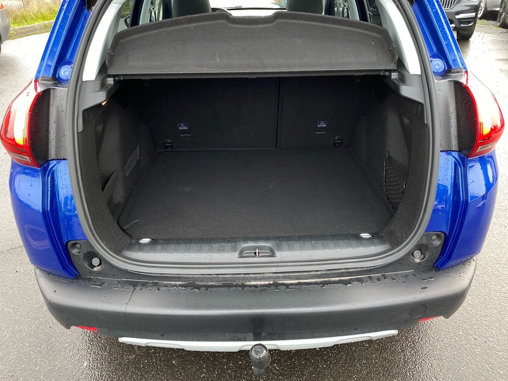 Billede af Peugeot 2008 1,5 BlueHDi Prestige Sky 100HK 5d