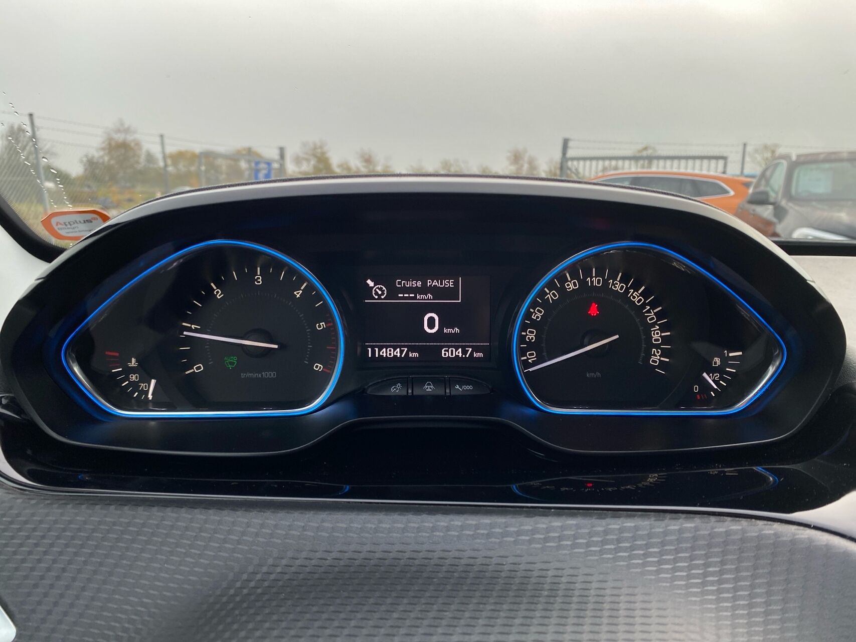 Billede af Peugeot 2008 1,5 BlueHDi Prestige Sky 100HK 5d