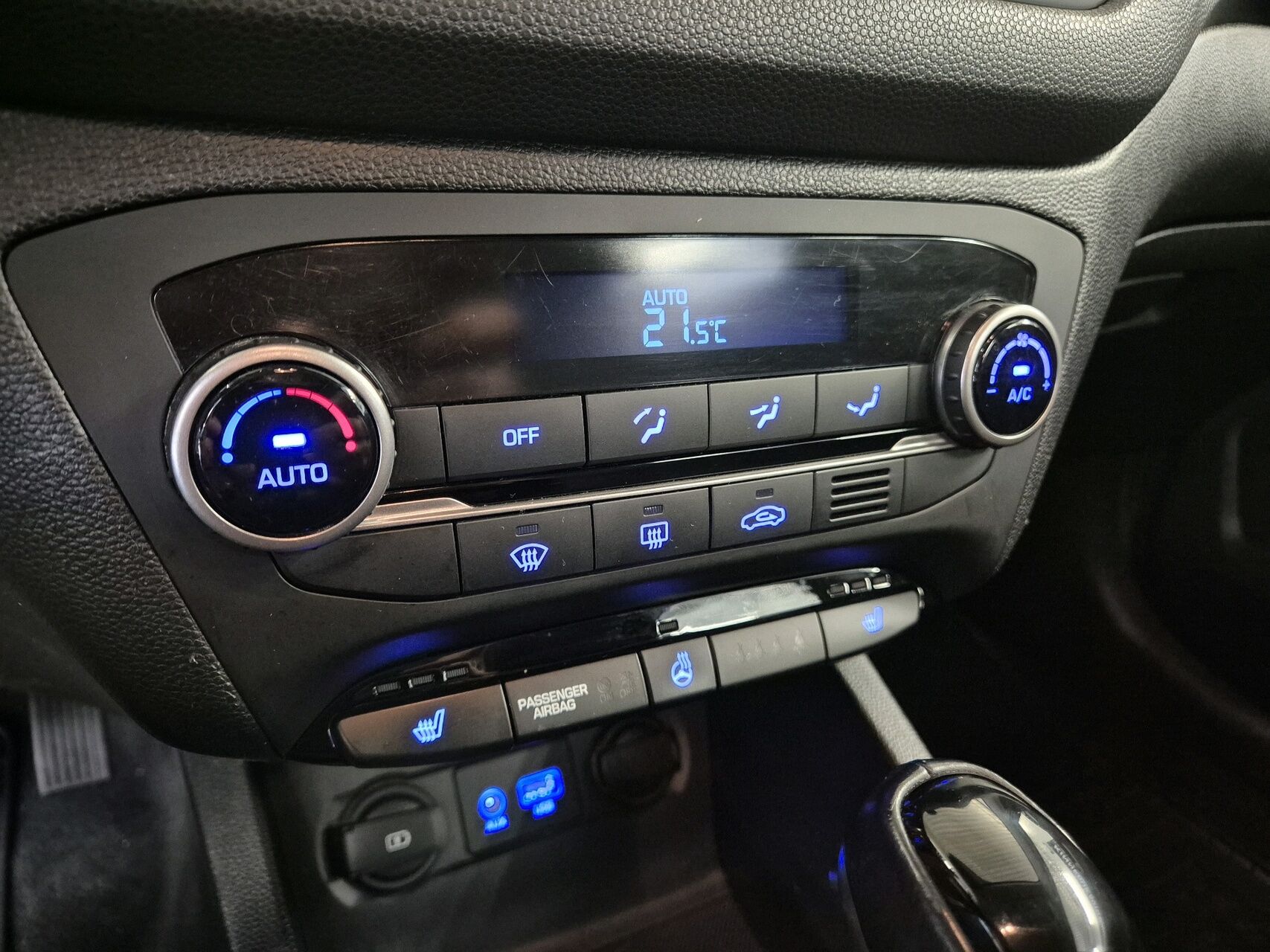 Billede af Hyundai i20 1,0 T-GDI Trend DCT 100HK 5d 7g Aut.