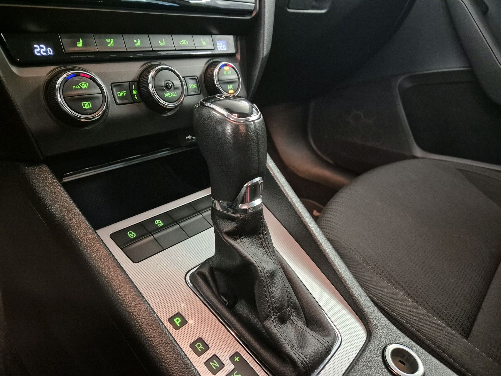 Billede af Skoda Octavia Combi 1,8 TSI Style DSG 180HK Stc 7g Aut.