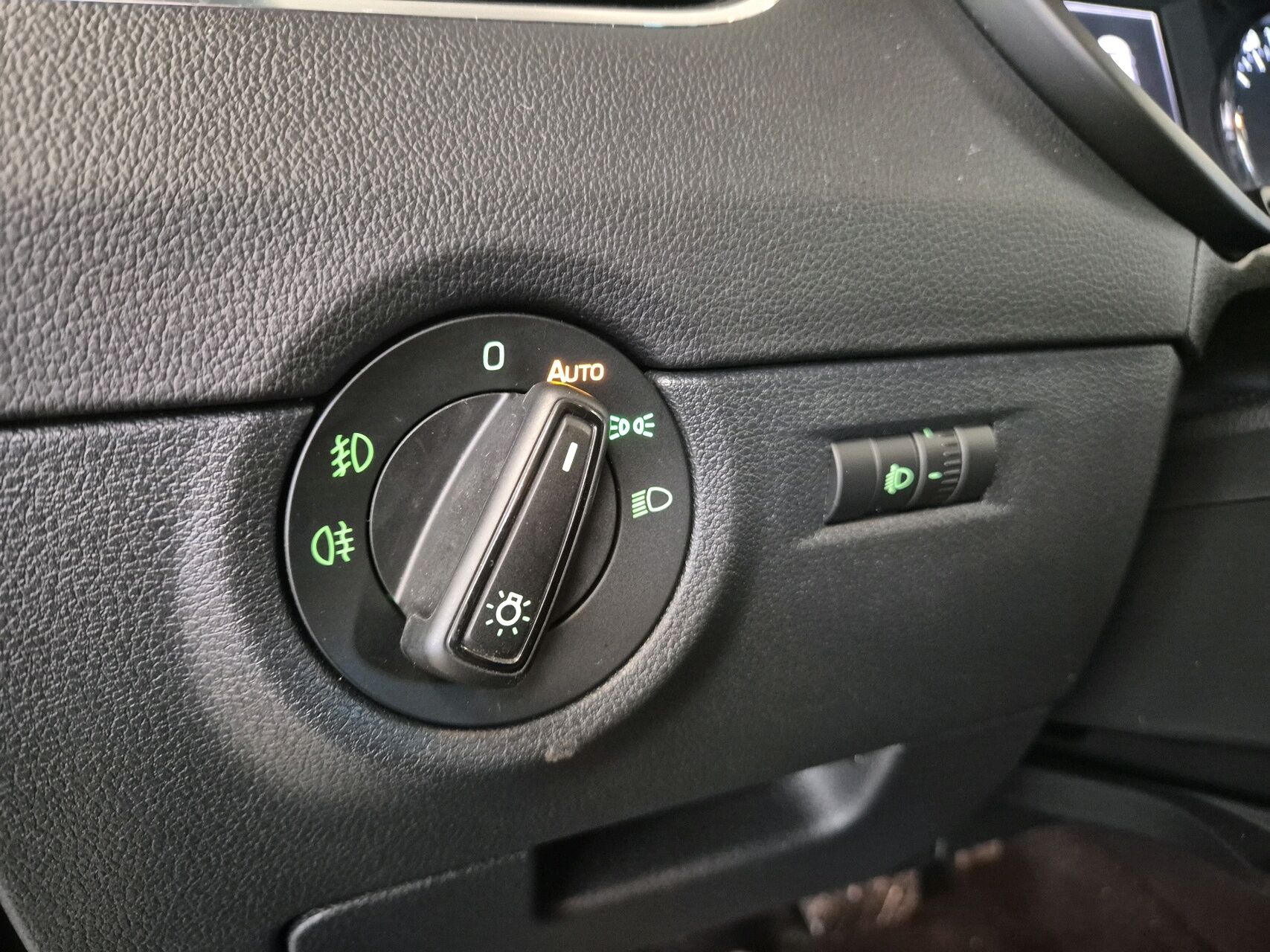 Billede af Skoda Octavia Combi 1,8 TSI Style DSG 180HK Stc 7g Aut.