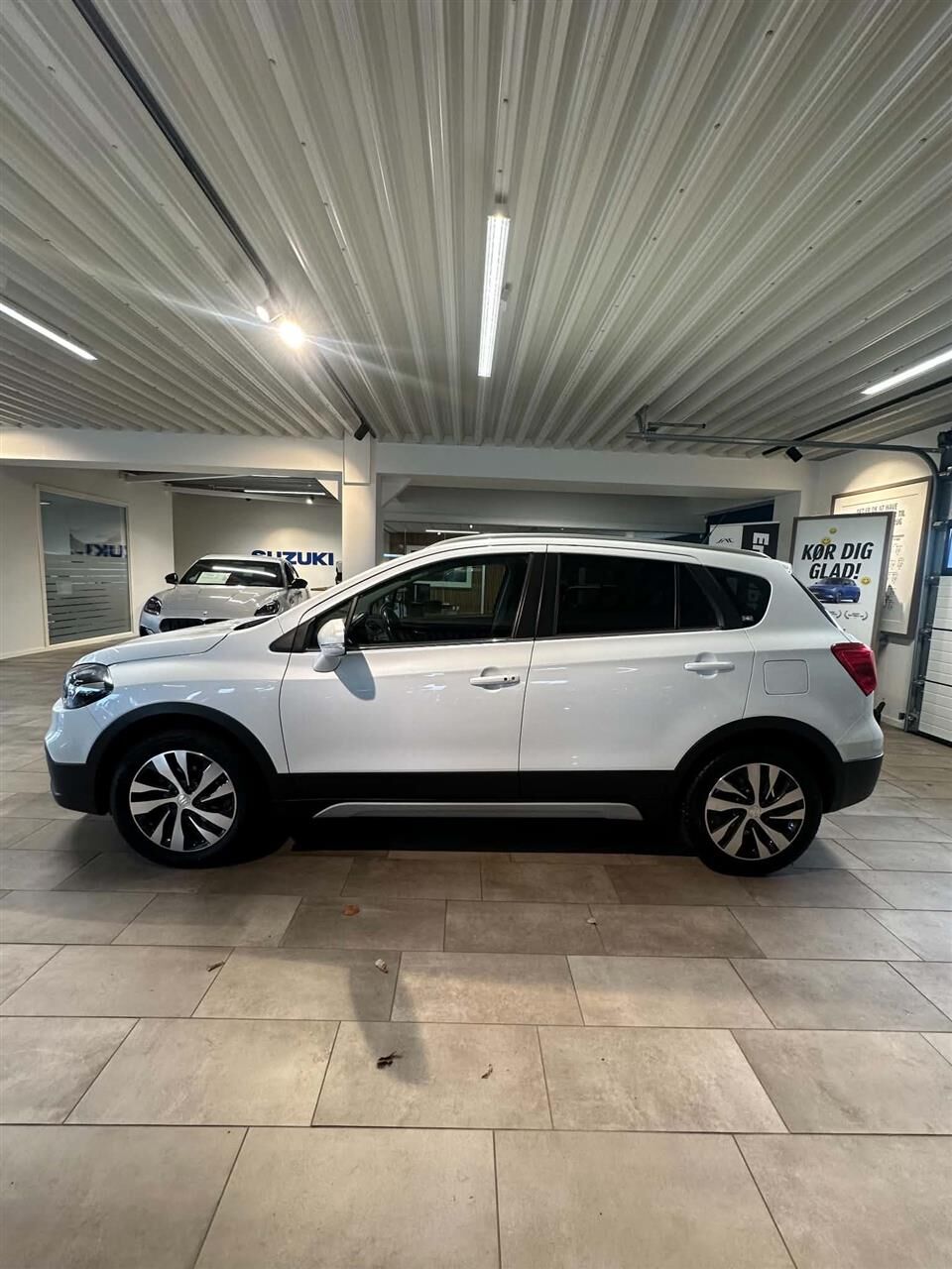 Billede af Suzuki S-Cross 1,4 Boosterjet  Mild hybrid Exclusive Hybrid 129HK 5d 6g