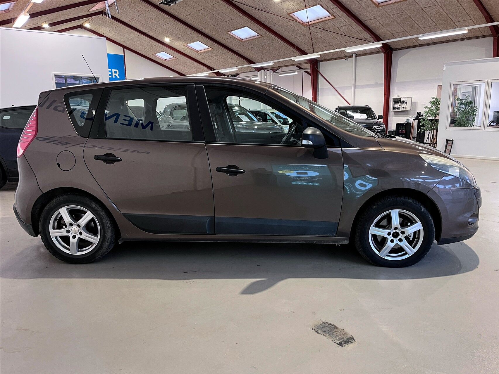 Billede af Renault Scénic 1,6 16V Authentique 110HK 6g