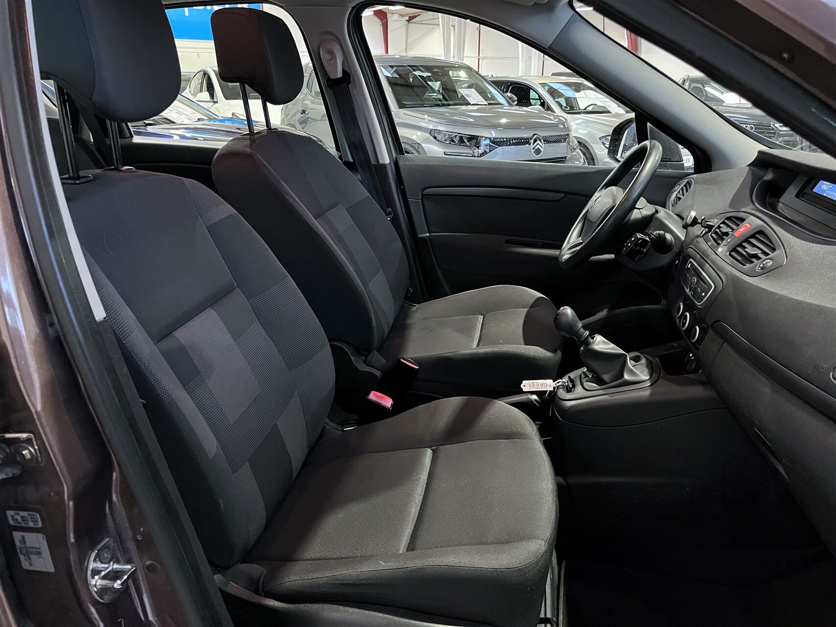 Billede af Renault Scénic 1,6 16V Authentique 110HK 6g