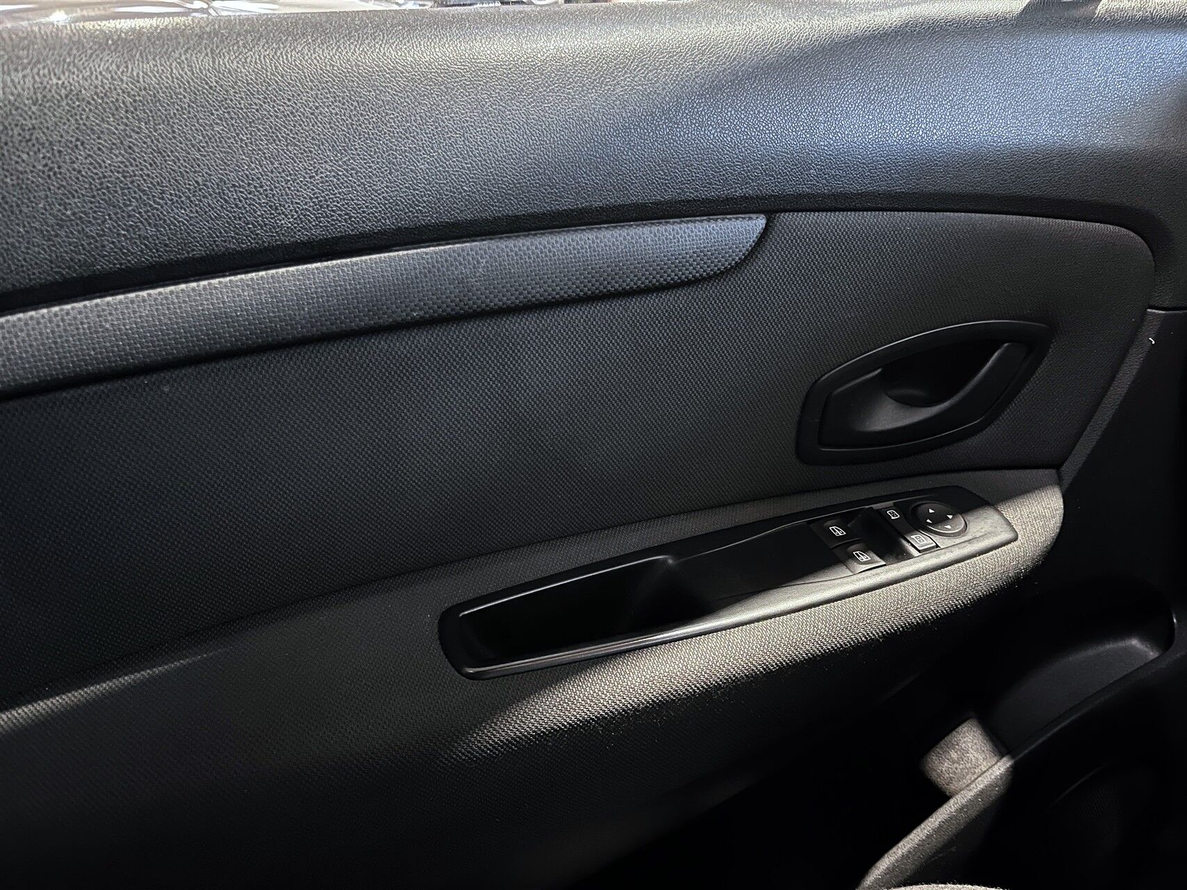 Billede af Renault Scénic 1,6 16V Authentique 110HK 6g