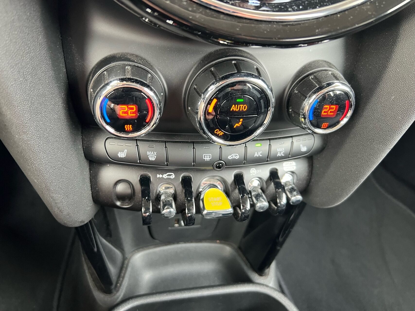 Billede af Mini Cooper SE EL Essential 184HK 3d Aut.