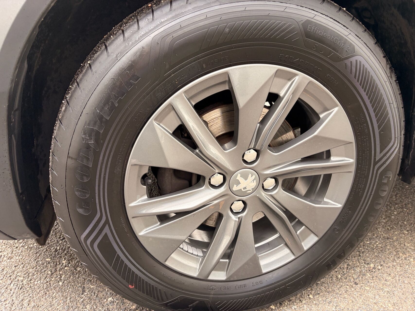Billede af Peugeot 2008 1,2 PureTech Active Pack 130HK 5d