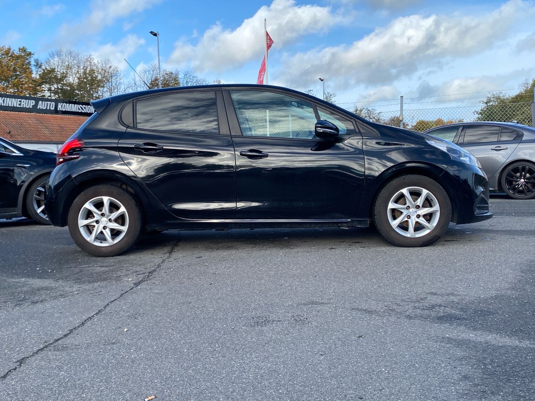Billede af Peugeot 208 1,6 BlueHDi Envy 100HK 5d