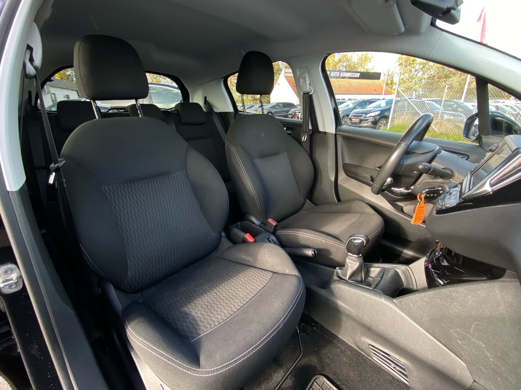 Billede af Peugeot 208 1,6 BlueHDi Envy 100HK 5d