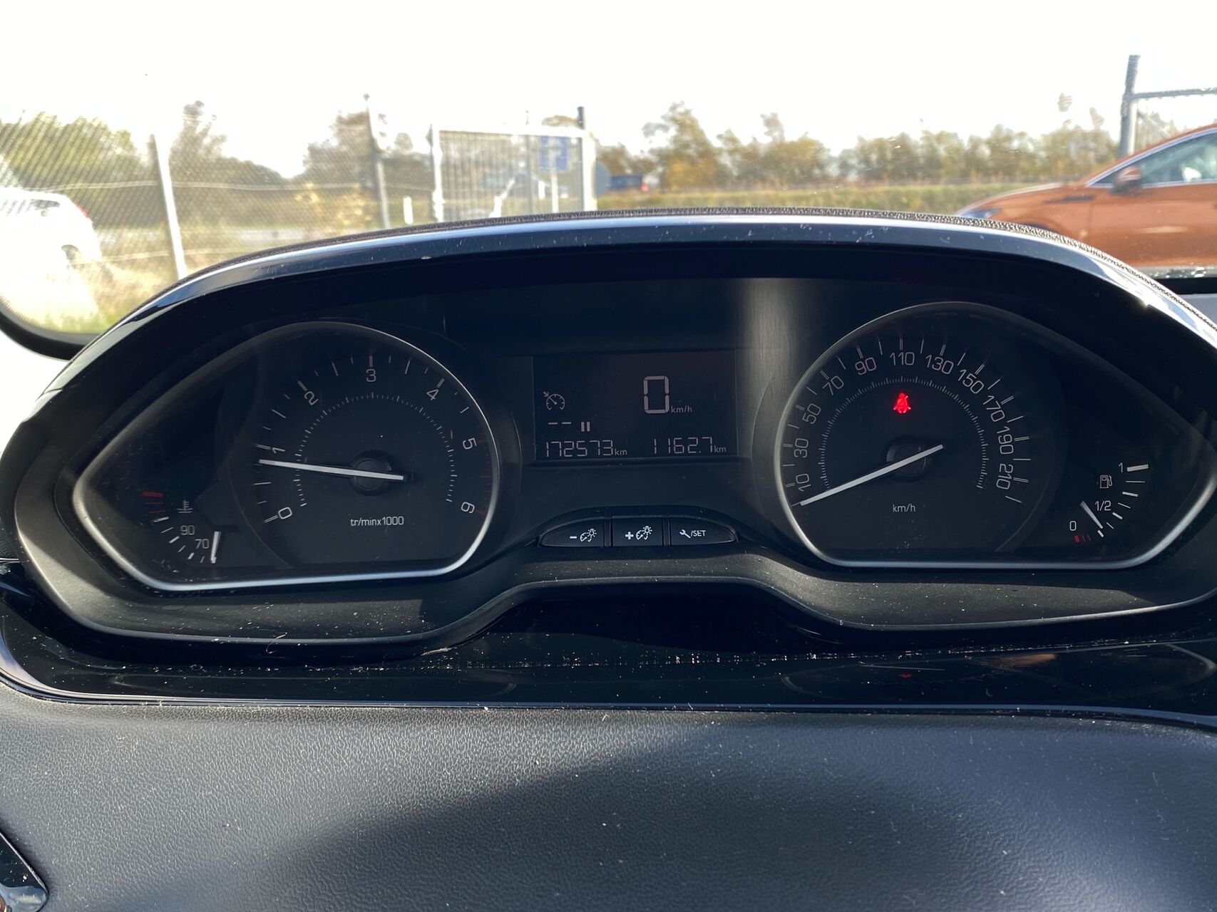 Billede af Peugeot 208 1,6 BlueHDi Envy 100HK 5d