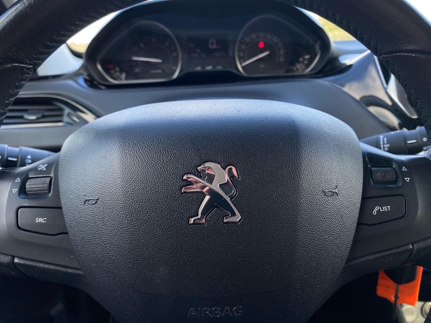 Billede af Peugeot 208 1,6 BlueHDi Envy 100HK 5d