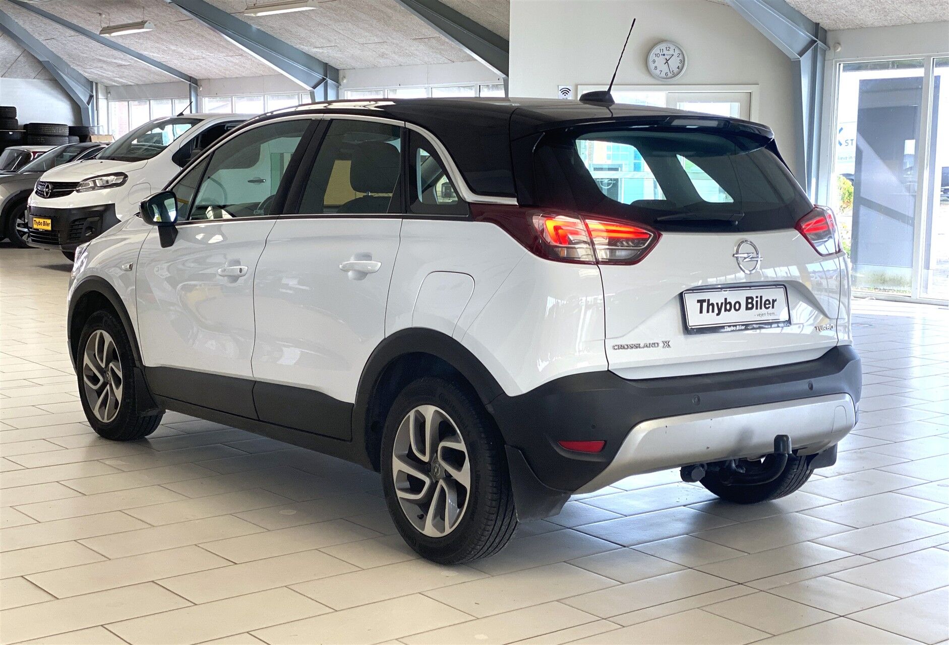 Billede af Opel Crossland X 1,2 Turbo Innovation Start/Stop 110HK 5d 6g Aut.