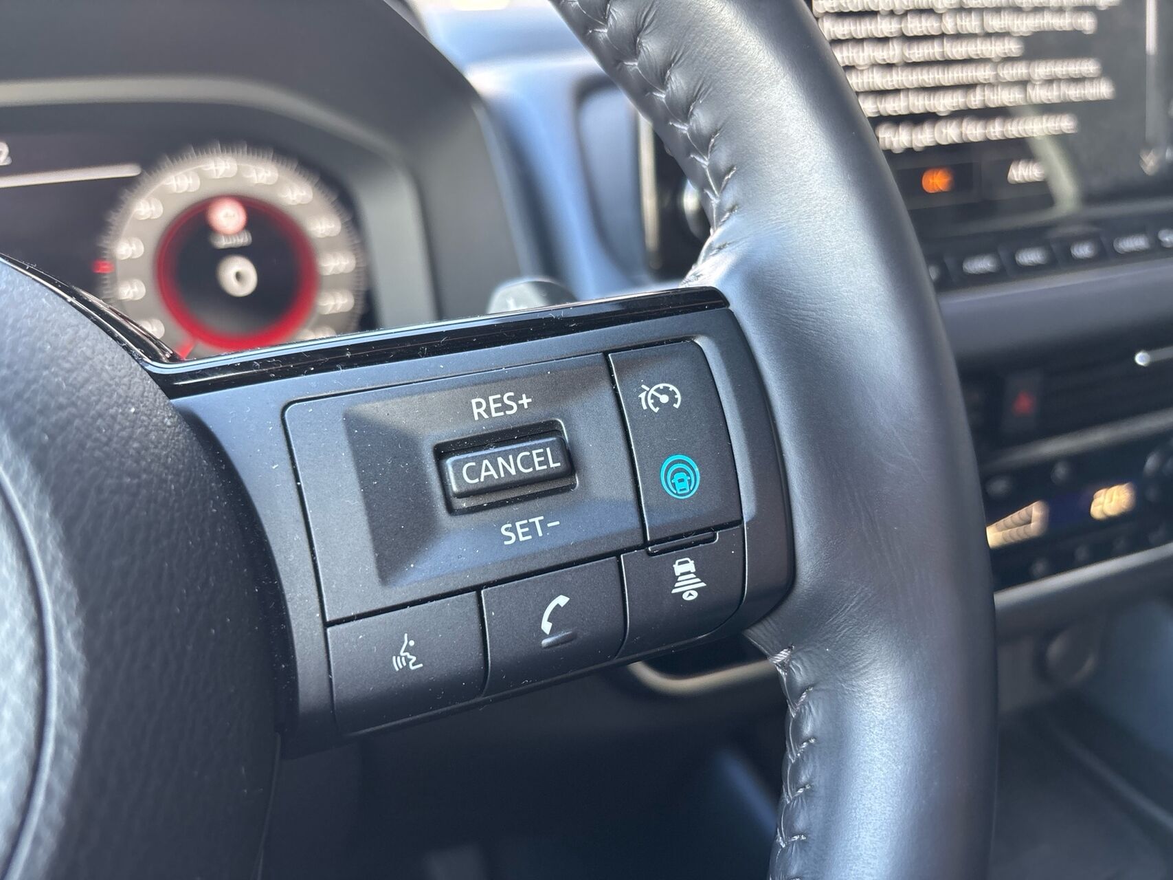 Billede af Nissan Qashqai 1,3 MHEV  Mild hybrid Tekna X-Tronic 158HK 5d 7g Aut.