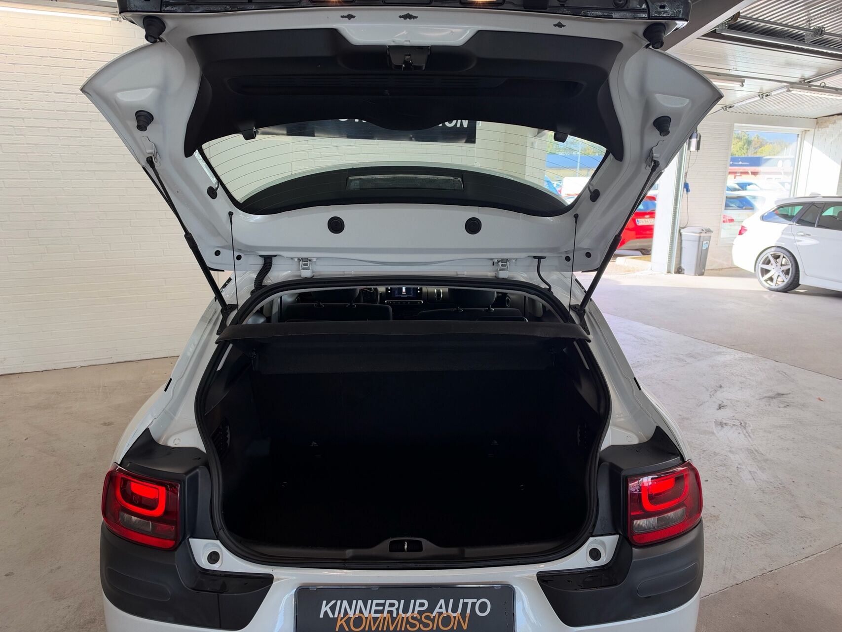 Billede af Citroën C4 Cactus 1,6 Blue HDi Cool Comfort start/stop 100HK 5d