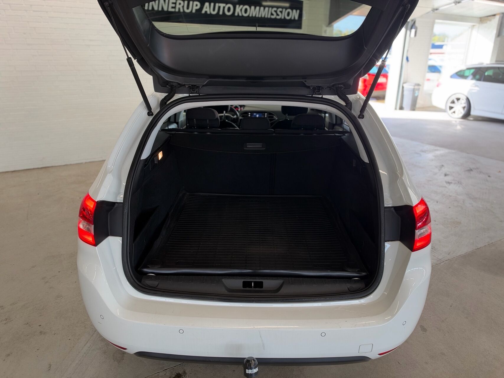 Billede af Peugeot 308 SW 1,2 e-THP Active 110HK Stc
