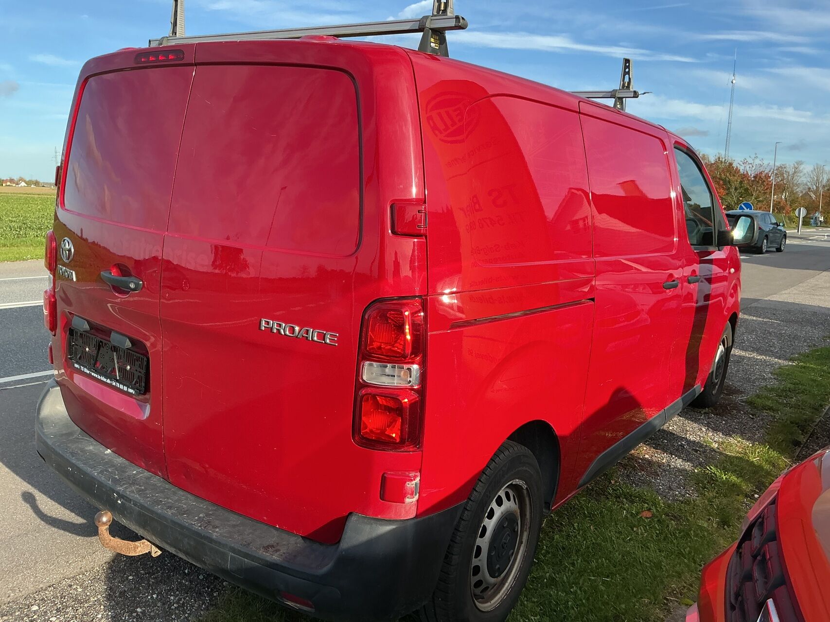 Billede af Toyota Proace Medium 1,5 D Comfort skydedør, dobb. bagdør u/ruder 120HK Van 6g