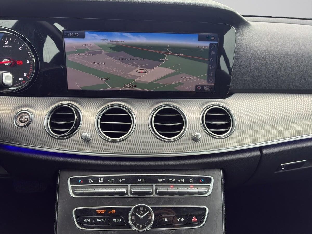 Billede af Mercedes-Benz E220 d T 2,0 D AMG Line 9G-Tronic 194HK Stc Aut.