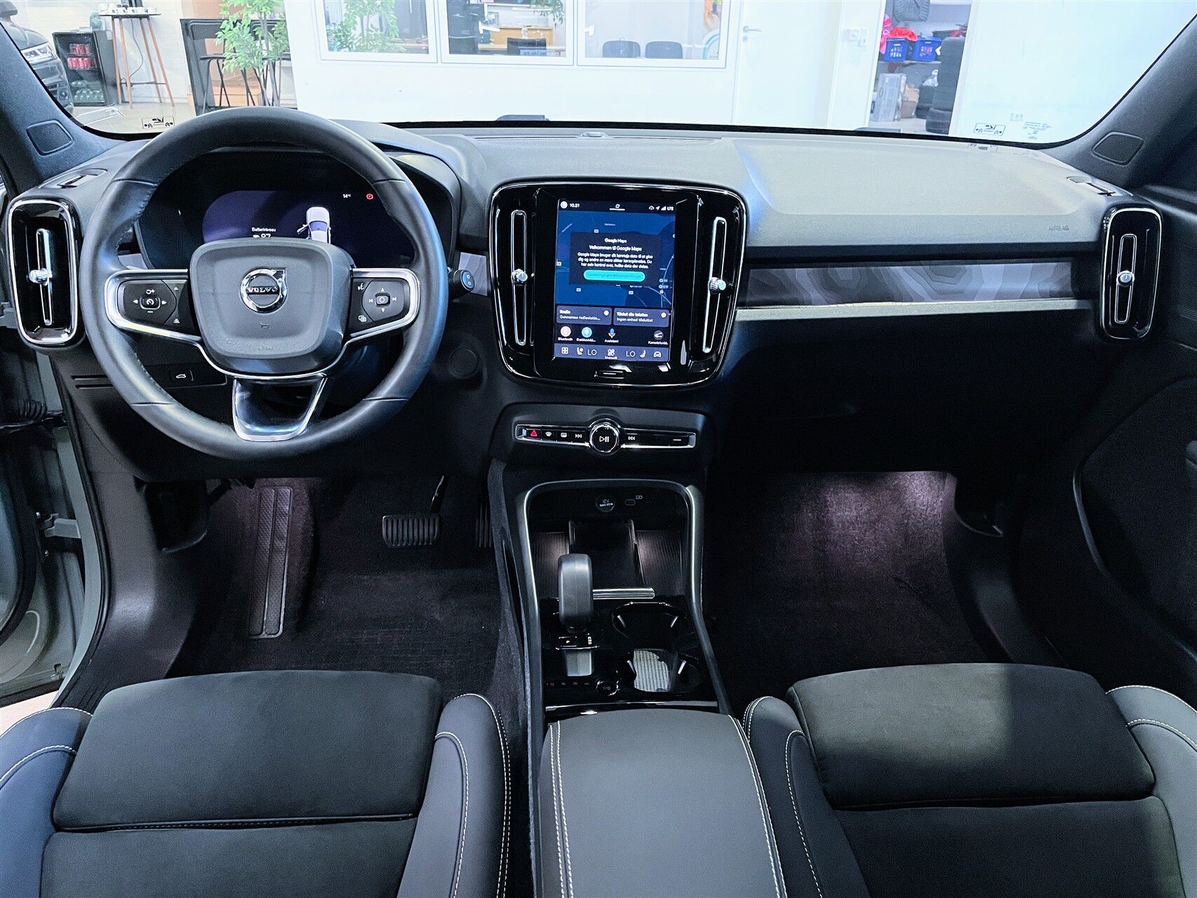 Billede af Volvo XC40 P6 Recharge Plus 231HK 5d Aut.