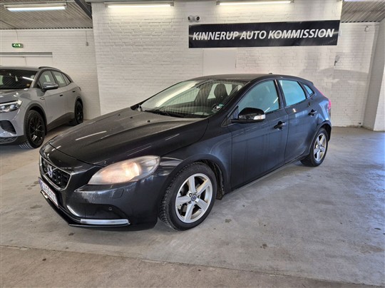 Volvo V40 2,0 D2 Kinetic 120HK 5d 6g