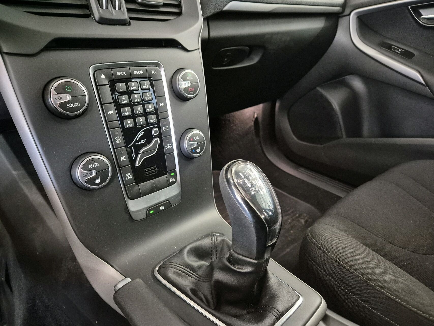 Billede af Volvo V40 2,0 D2 Kinetic 120HK 5d 6g
