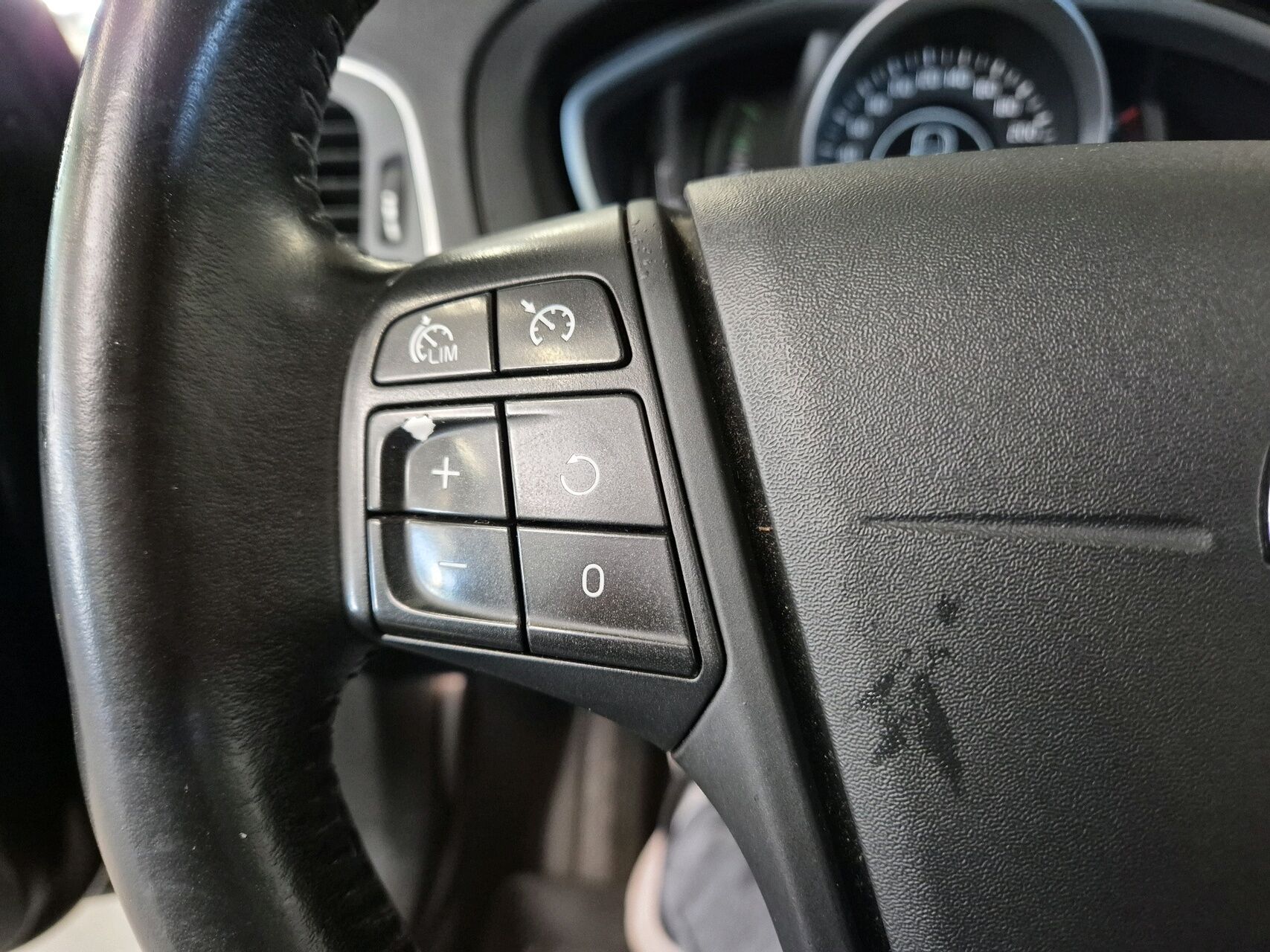 Billede af Volvo V40 2,0 D2 Kinetic 120HK 5d 6g