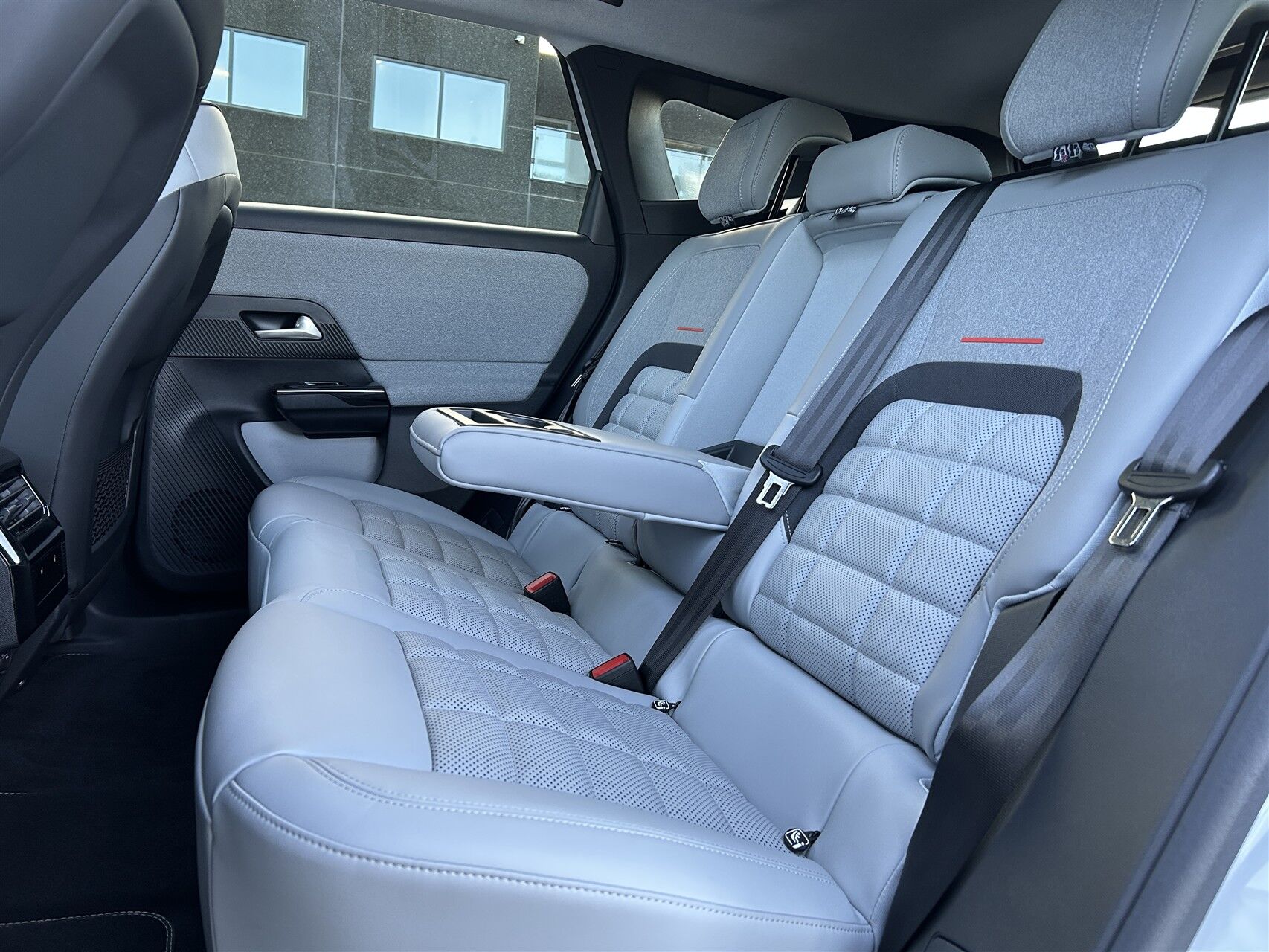 Billede af Citroën e-C5 Aircross EL VTR Sport 210HK 5d Aut.