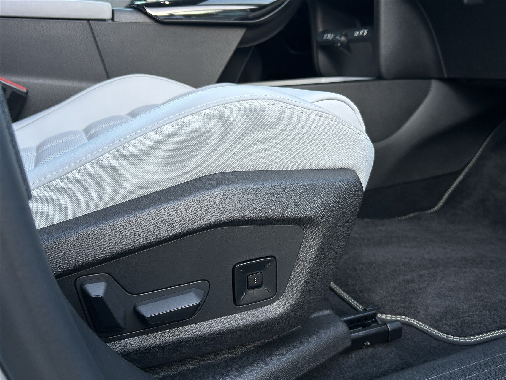 Billede af Citroën e-C5 Aircross EL VTR Sport 210HK 5d Aut.