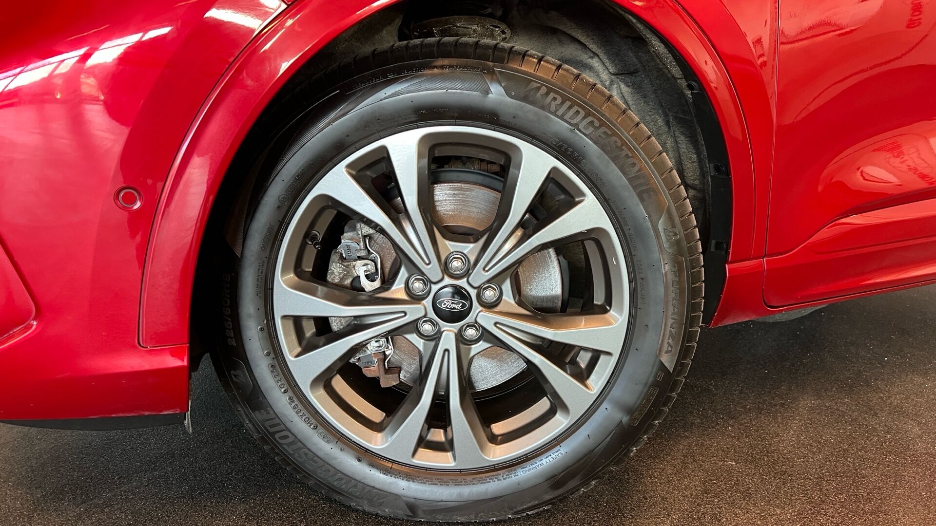 Billede af Ford Kuga 2,5 Plugin-hybrid ST-Line X CVT 225HK 5d Trinl. Gear