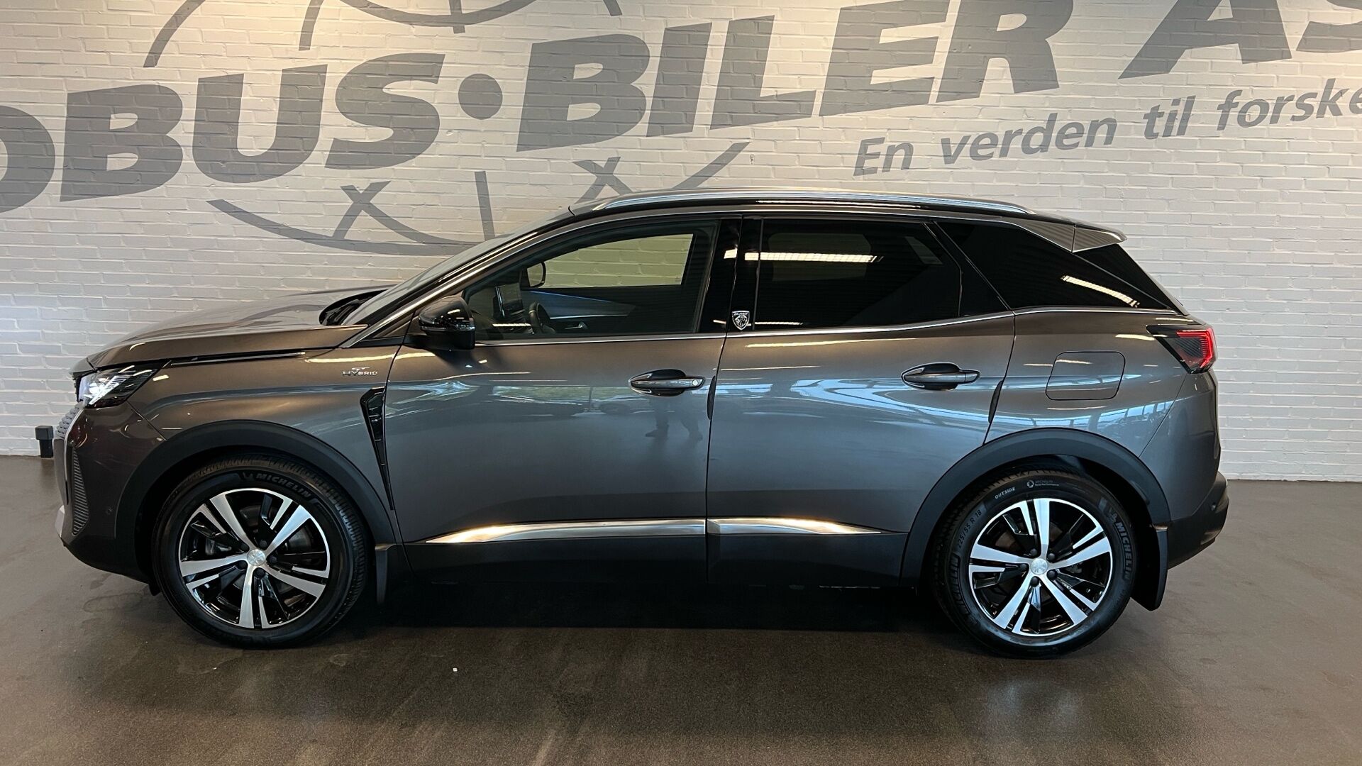 Billede af Peugeot 3008 1,6 PureTech  Plugin-hybrid GT First EAT8 225HK 5d 8g Aut.