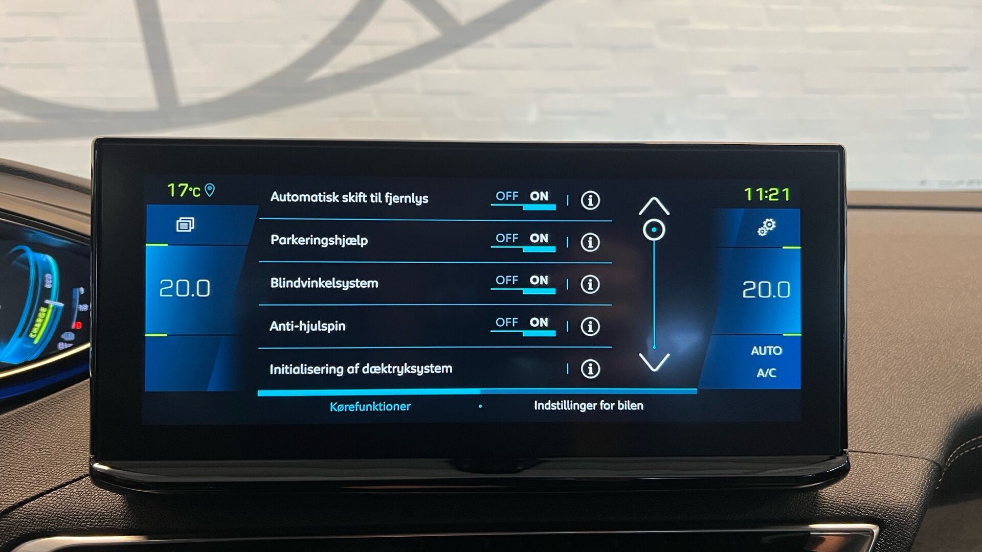 Billede af Peugeot 3008 1,6 PureTech  Plugin-hybrid GT First EAT8 225HK 5d 8g Aut.