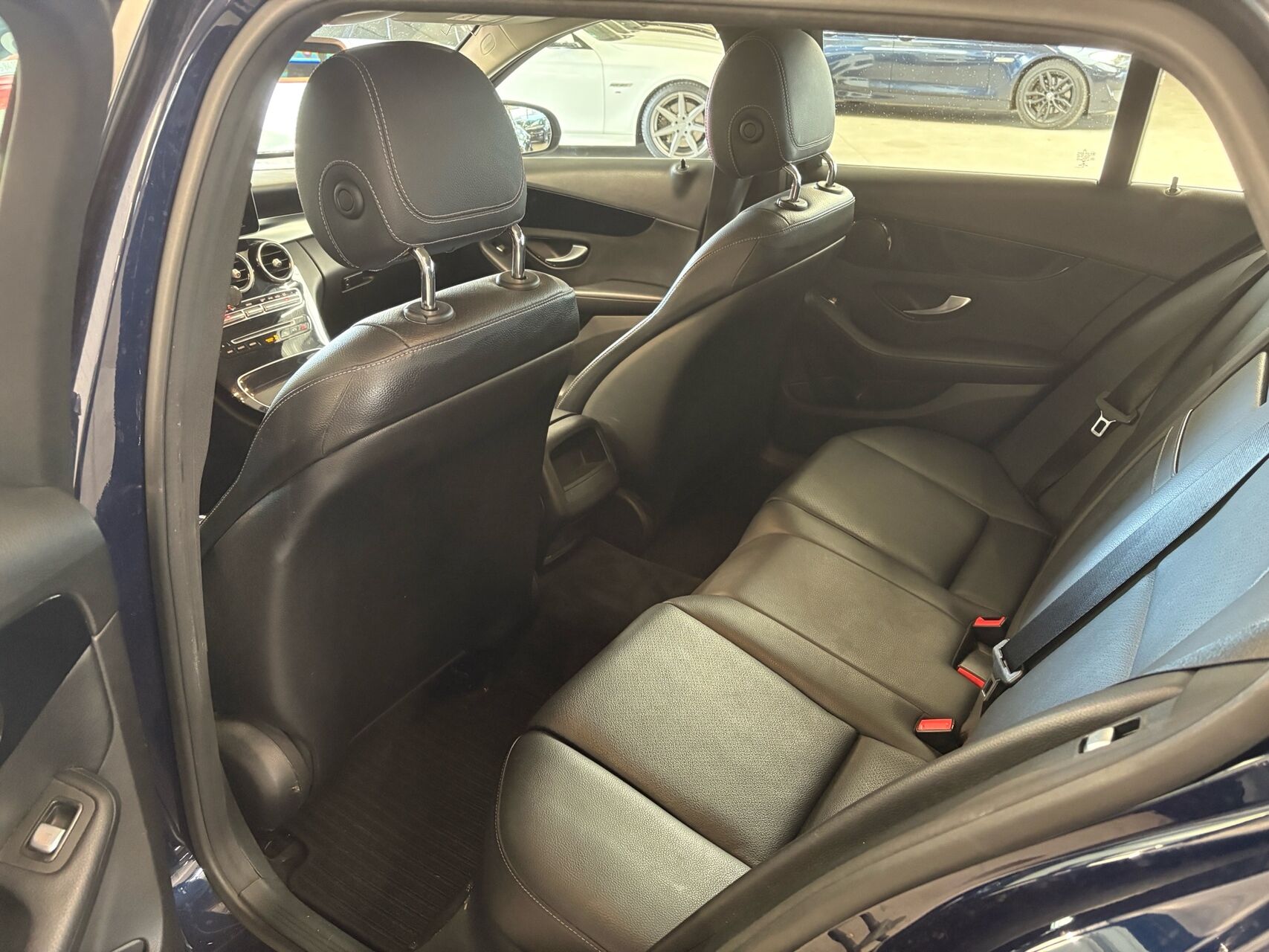 Billede af Mercedes-Benz C220 d T 2,1 Bluetec Business 7G-Tronic Plus 170HK Stc Aut.