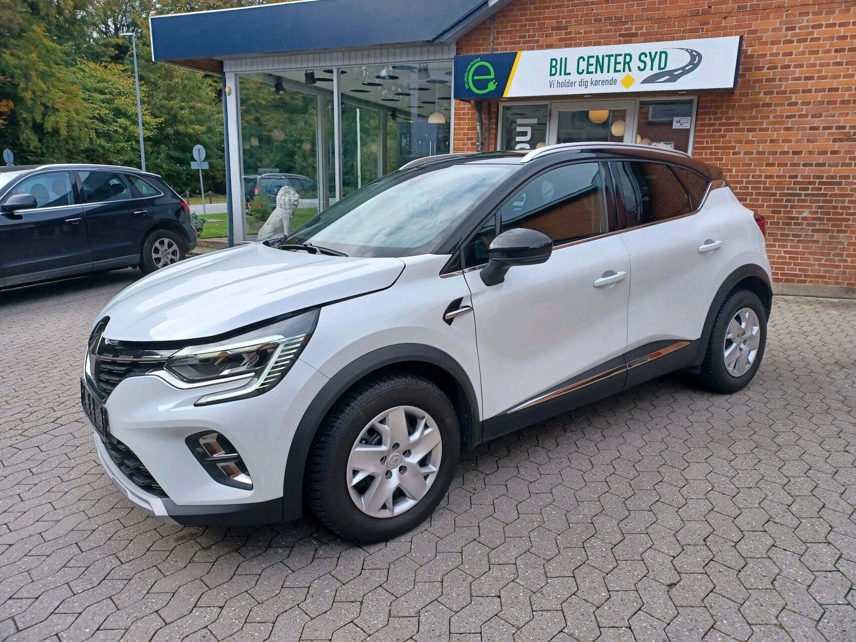 Billede af Renault Captur 1,3 TCE  Mild hybrid Intens EDC 140HK 5d 7g Aut.