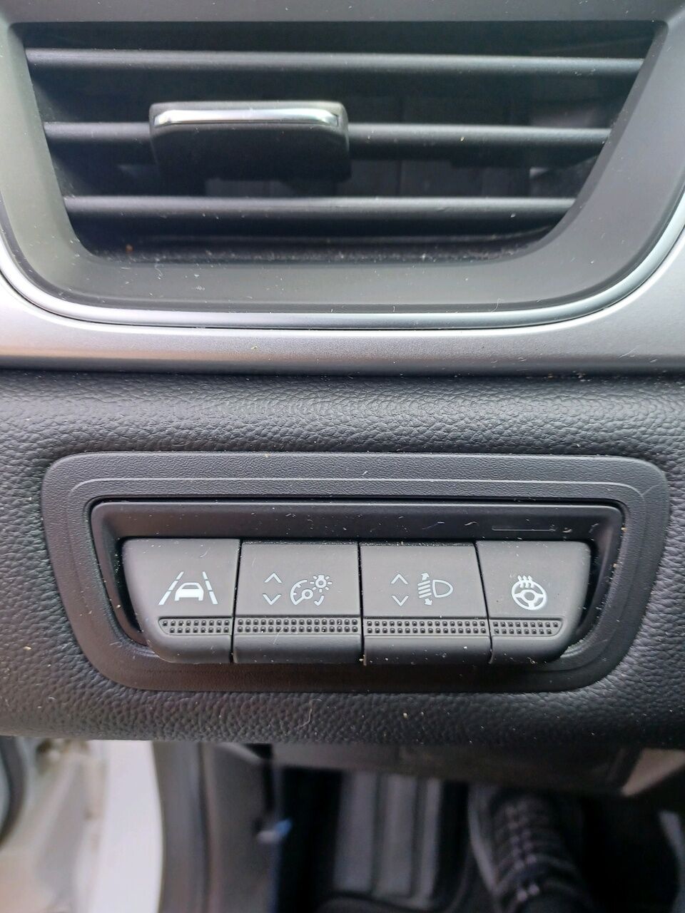 Billede af Renault Captur 1,3 TCE  Mild hybrid Intens EDC 140HK 5d 7g Aut.