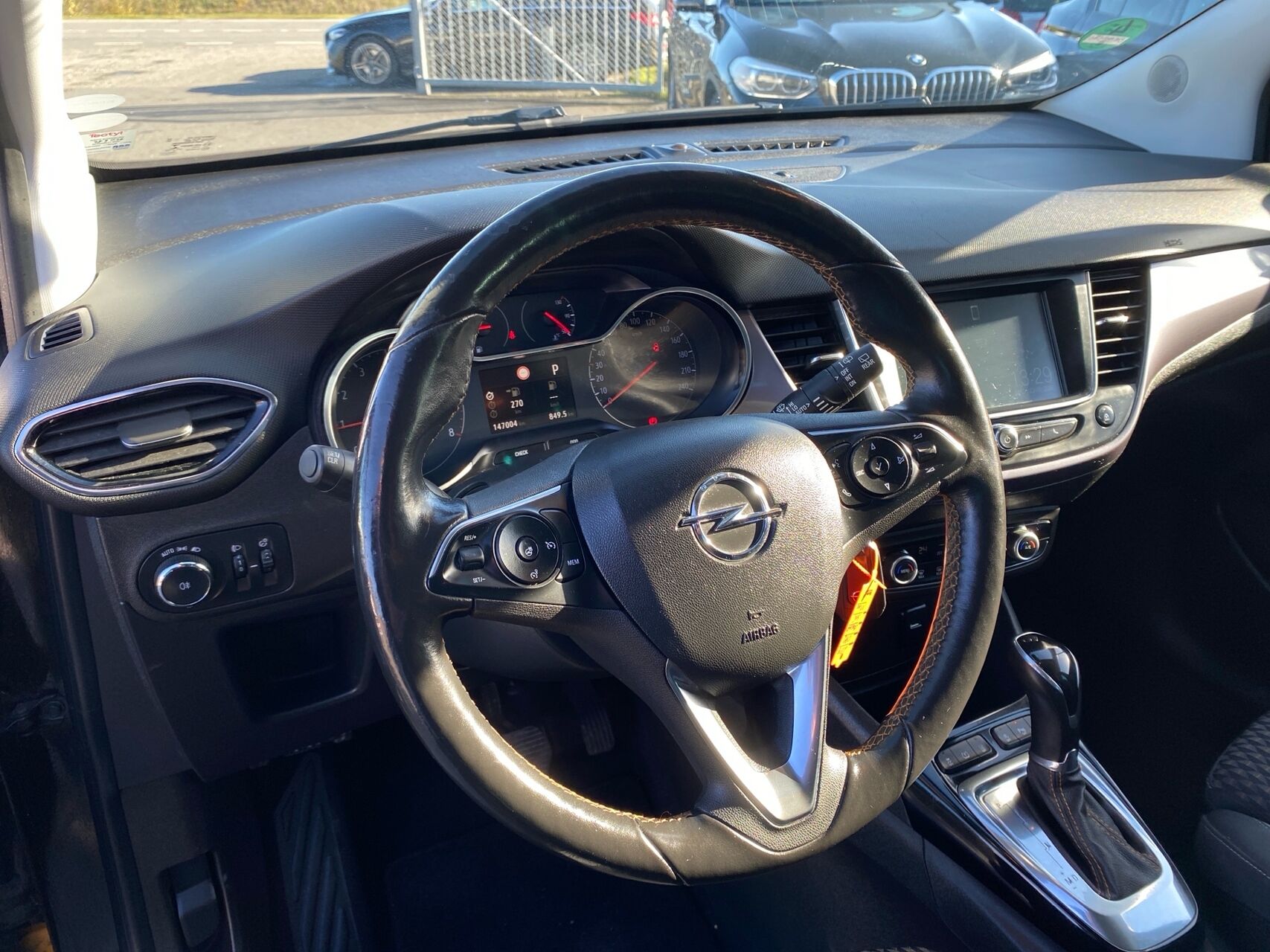 Billede af Opel Crossland X 1,2 T Innovation Start/Stop 110HK 5d 6g Aut.