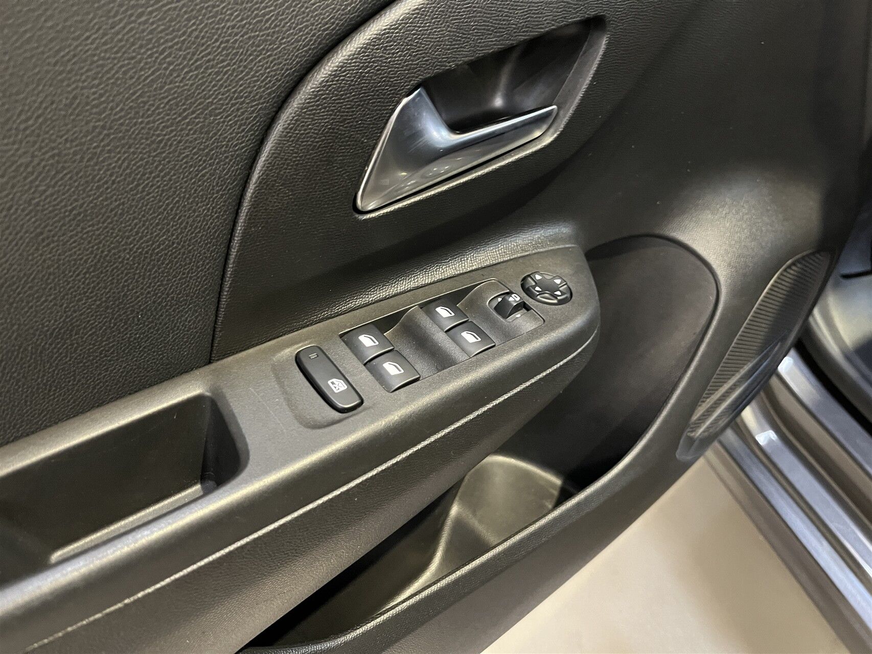 Billede af Opel Corsa 1,2 PureTech Elegance 75HK 5d