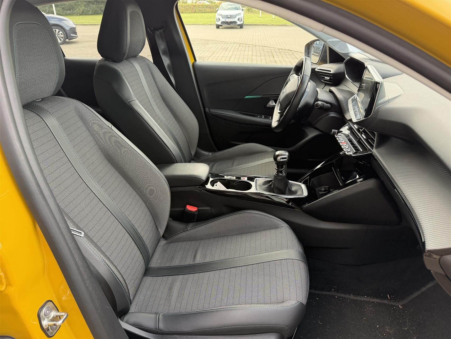 Billede af Peugeot 208 1,5 BlueHDi Allure 100HK 5d