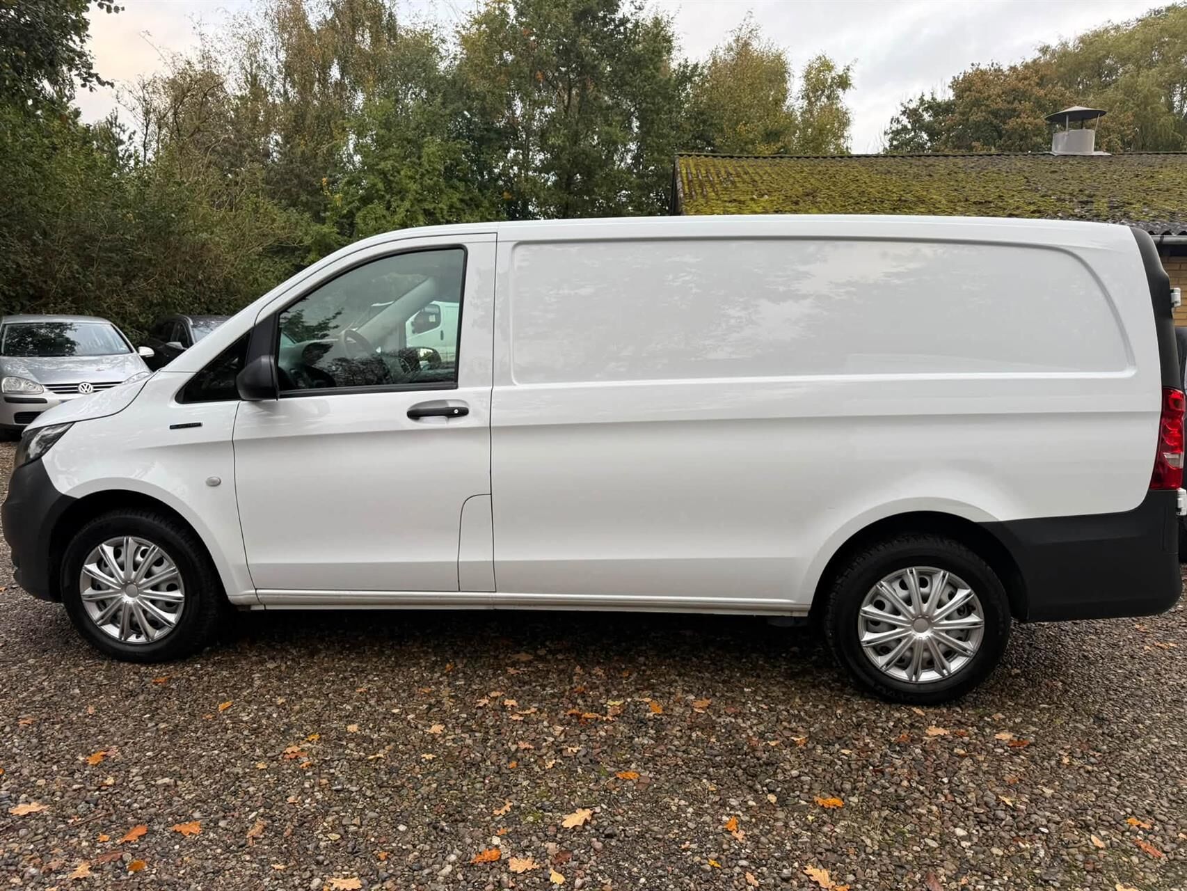 Billede af Mercedes-Benz eVito 111 A2 EL 116HK Van Aut.