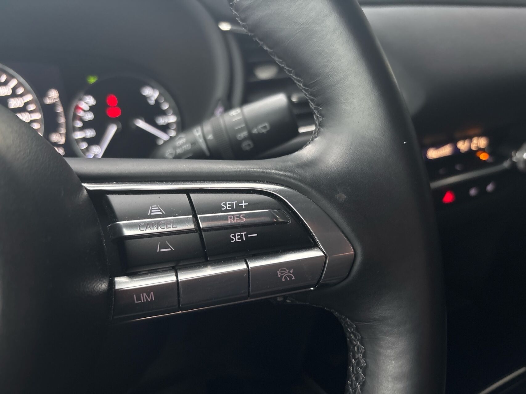 Billede af Mazda CX-30 2,0 Skyactiv-G  Mild hybrid Homura 150HK 5d 6g Aut.